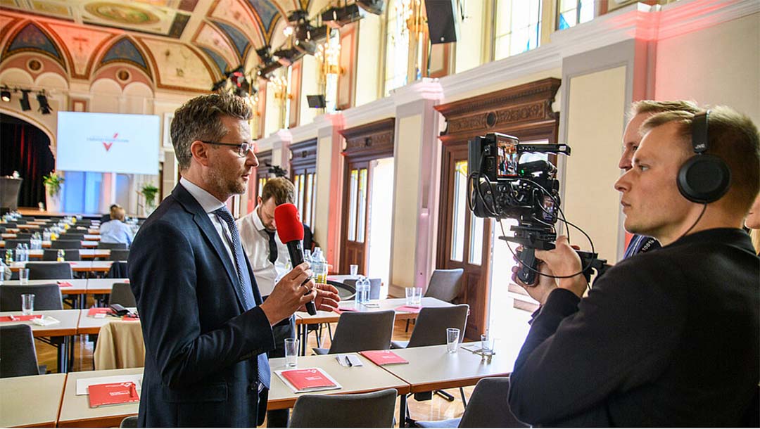 Kamerateam beim Dreh für den Imagefilm von Playsponsible
